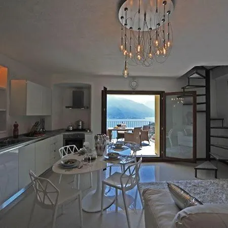 Sleeps 4 Pool Apartamento *