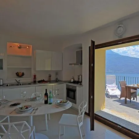 Sleeps 4 Pool *